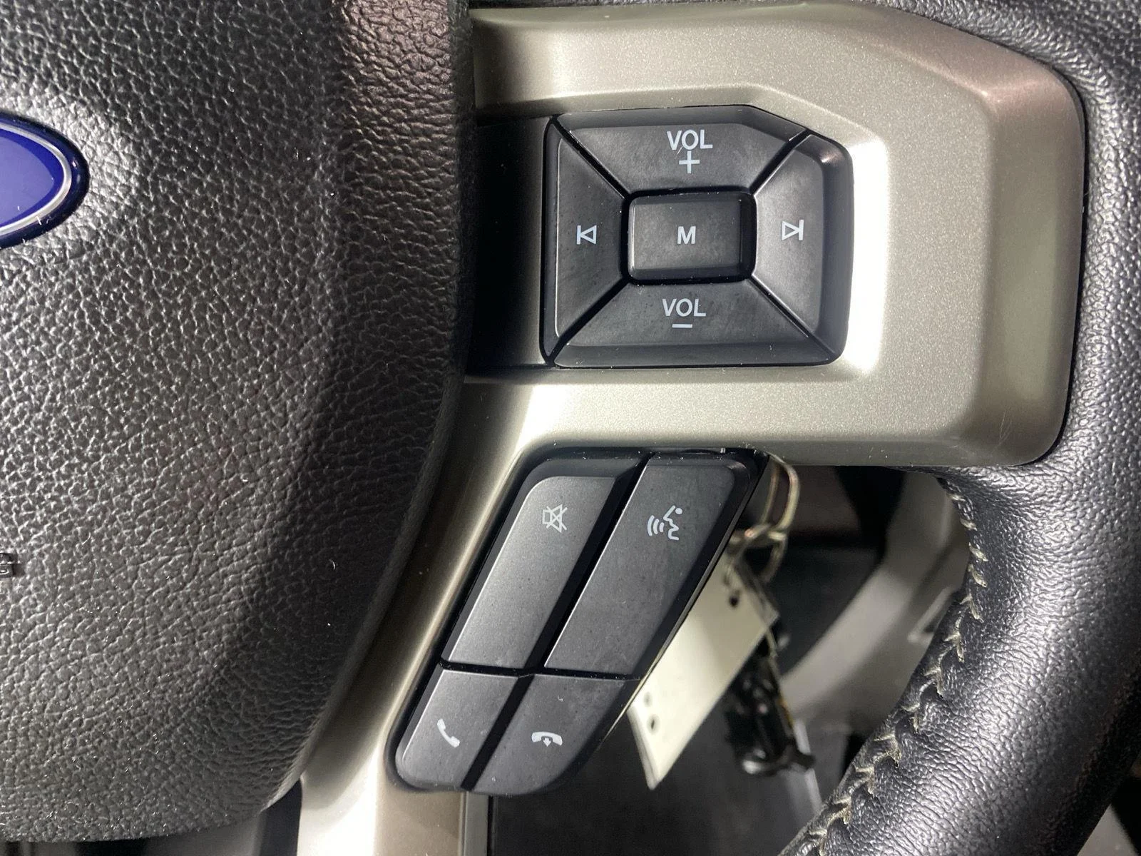 Used 2020 Blue Jeans Ford Lariat image 25