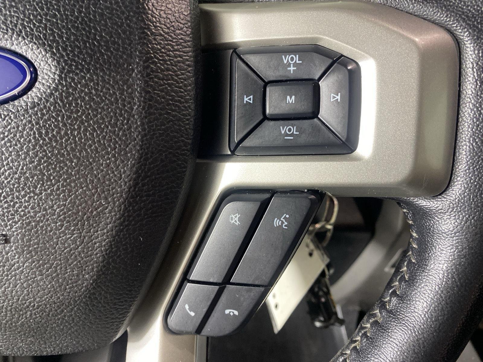 Used 2020 Blue Jeans Ford Lariat image 25