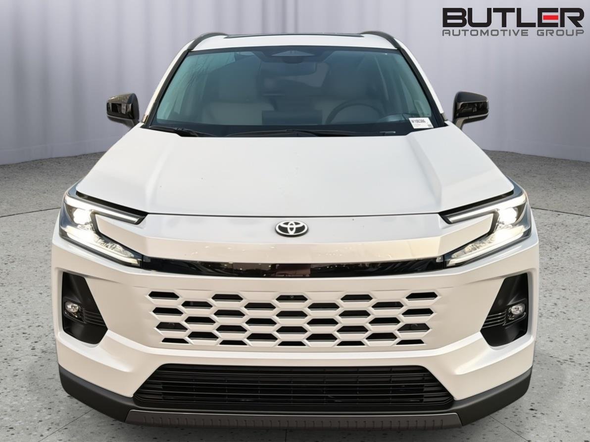 New 2026 Wind Chill Pearl Toyota Limited image 9