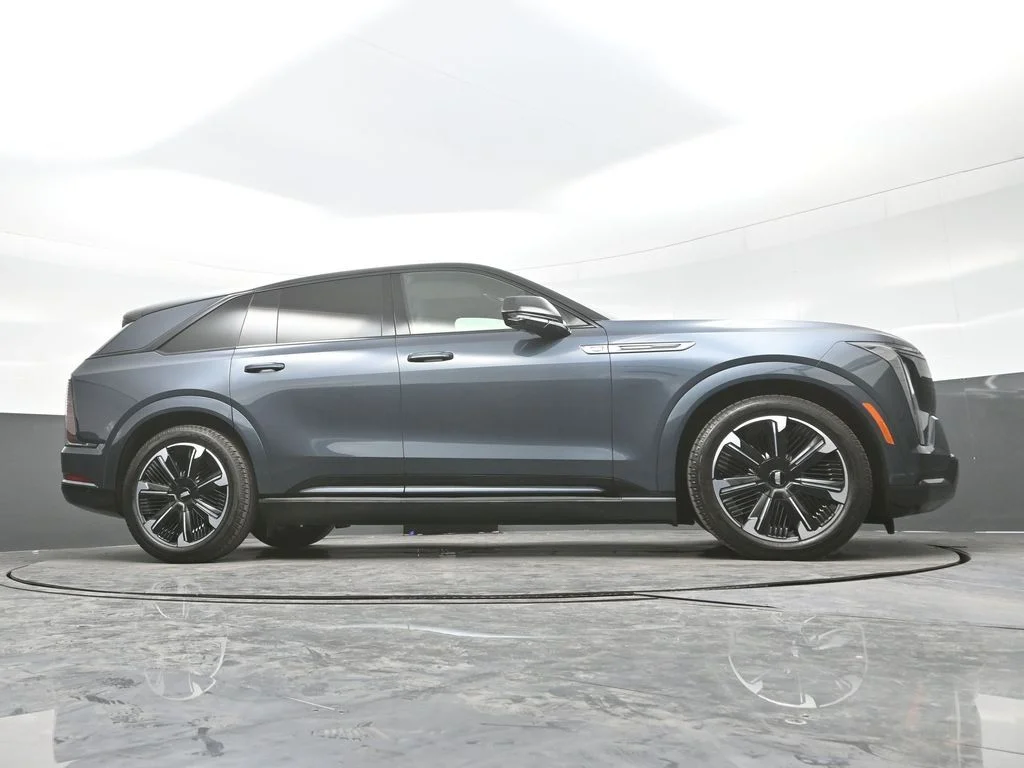 Used 2026 Black Cadillac Premium Sport image 31