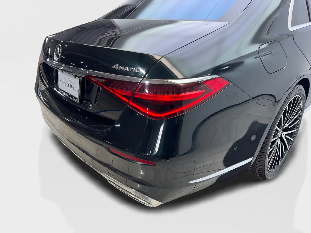 Used 2023 Green Mercedes-Benz S 500 image 20