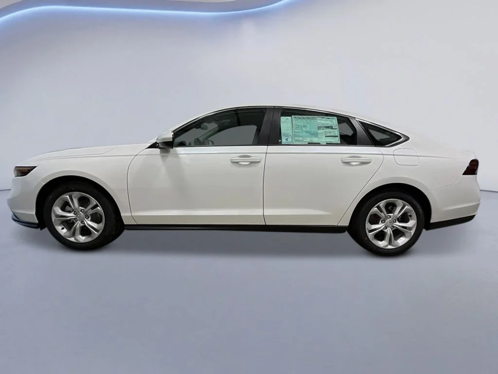 New 2026 Platinum White Pearl Honda LX 1.5T image 2