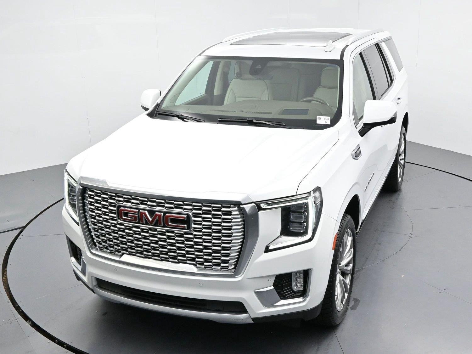 Used 2021 Summit White GMC Denali image 43