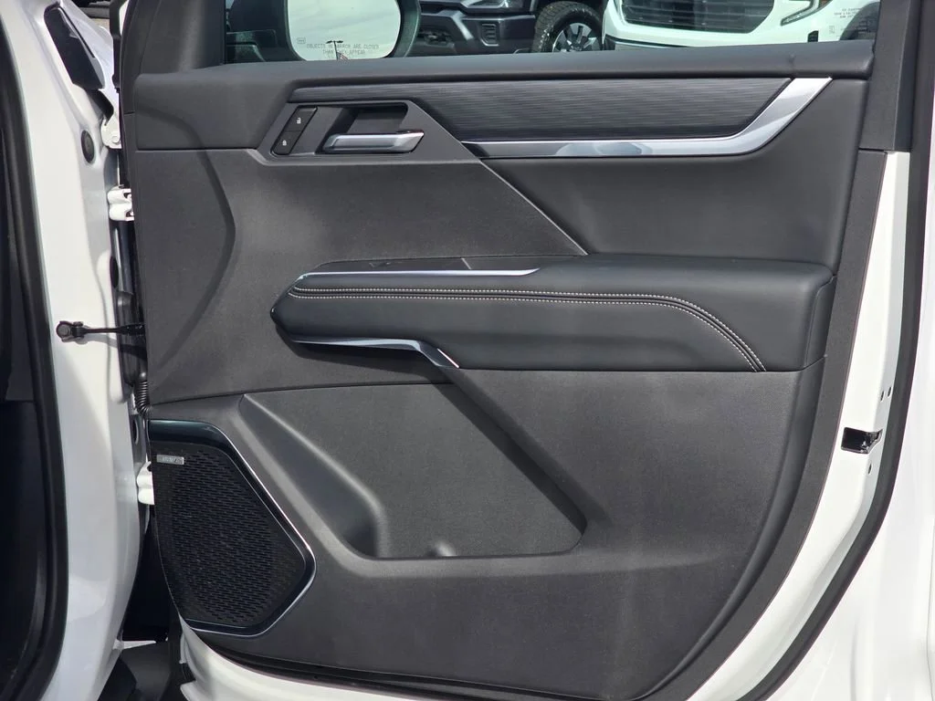 2026 GMC Acadia Elevation - Photo 37