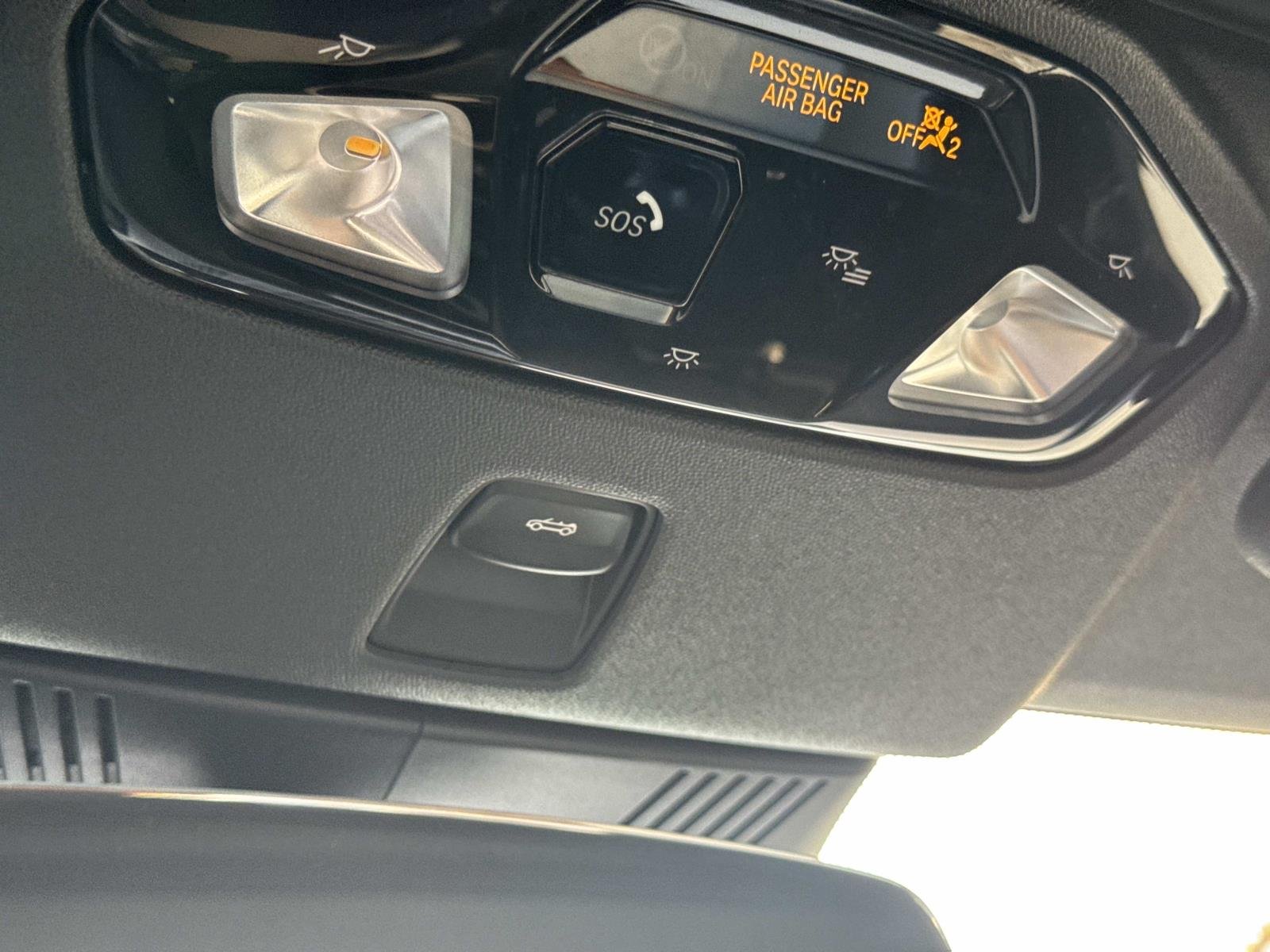 2025 MINI Convertible S - Photo 20