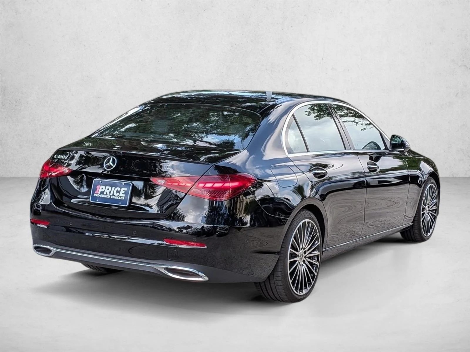 Used 2026 Black Mercedes-Benz C 300 image 5