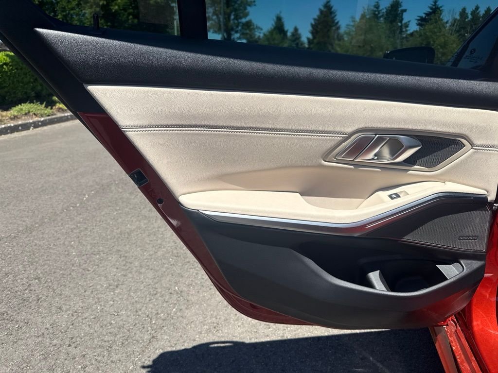 Used 2022 Sunset Orange Metallic BMW M340i xDrive image 23