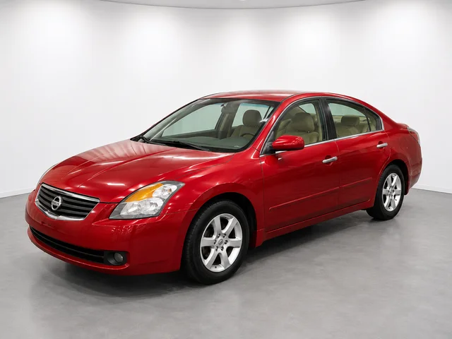 Used 2009 Red Nissan 2.5 S image 3
