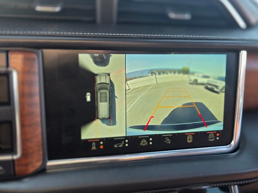 2023 GMC Yukon XL Denali Ultimate - Photo 32