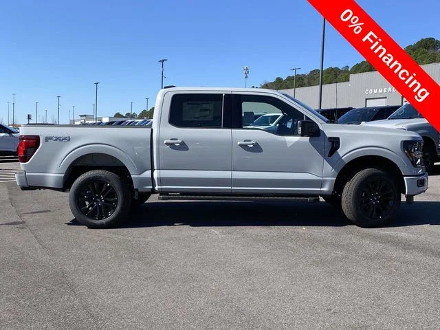 New 2026 White Ford XLT image 2
