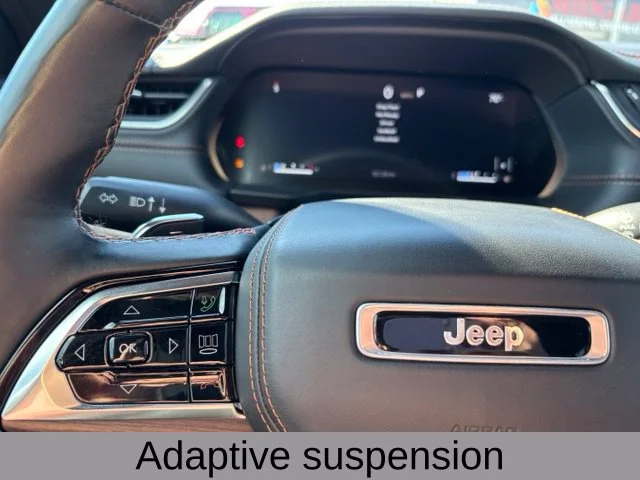 Used 2021 Silver Jeep Summit image 26