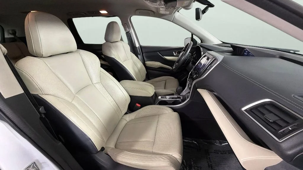 Used 2019 White Subaru Limited image 37