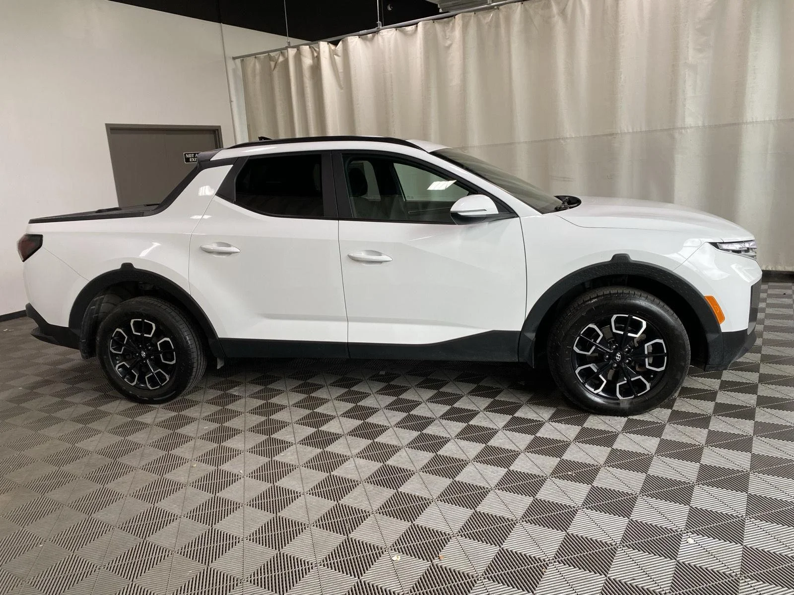 Used 2022 Ice White Hyundai SEL Premium image 8