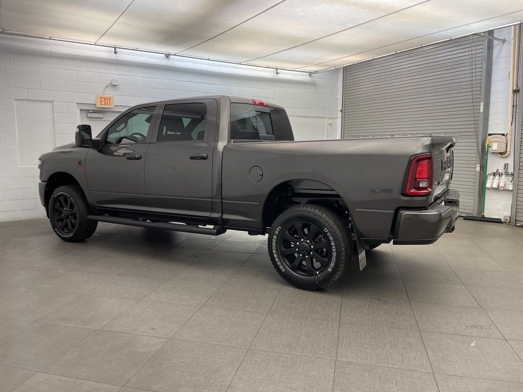 New 2026 Granite Crystal Metallic Clearcoat RAM Black Express image 5