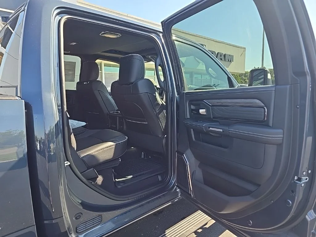 2026 RAM 2500 Limited - Photo 19