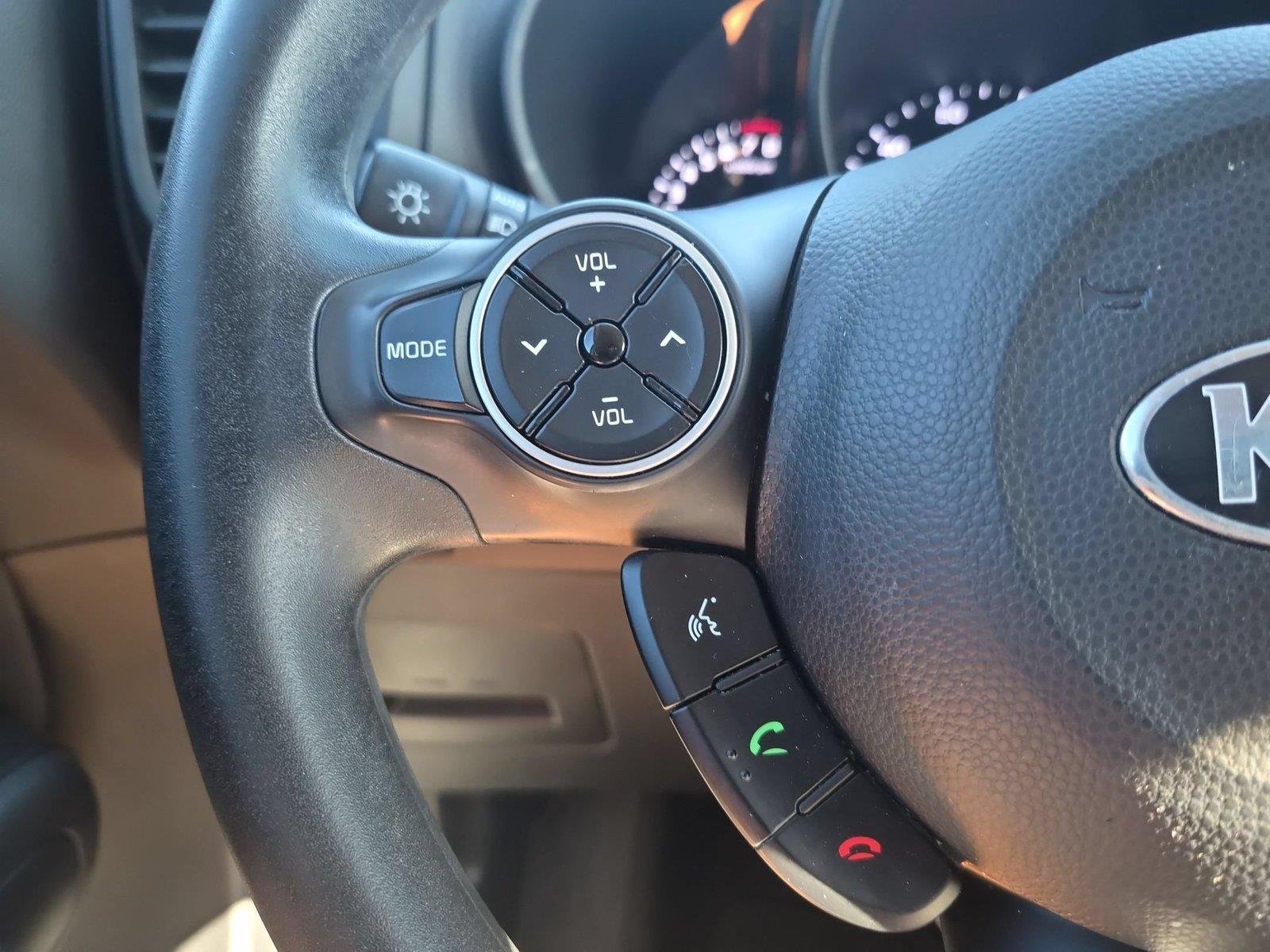 Used 2018 Titanium Gray Kia Base image 19