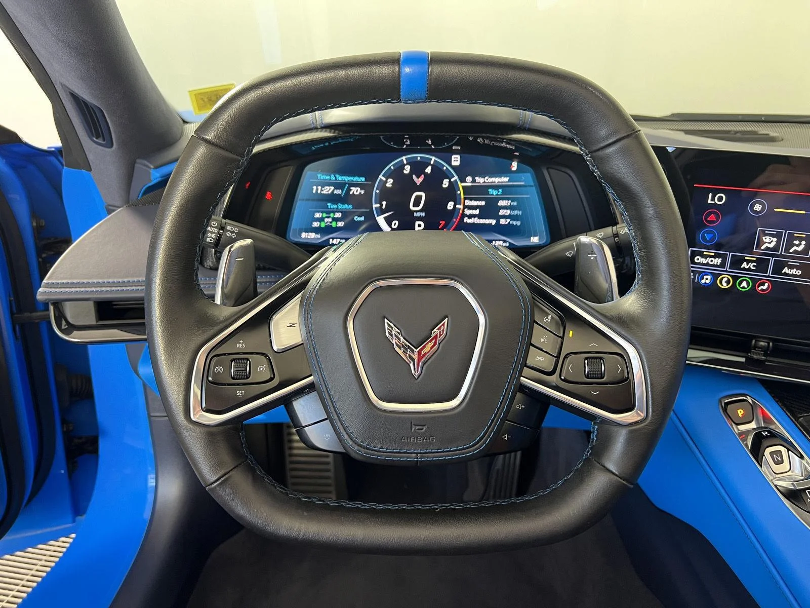 Used 2023 Rapid Blue Chevrolet 3LT image 9