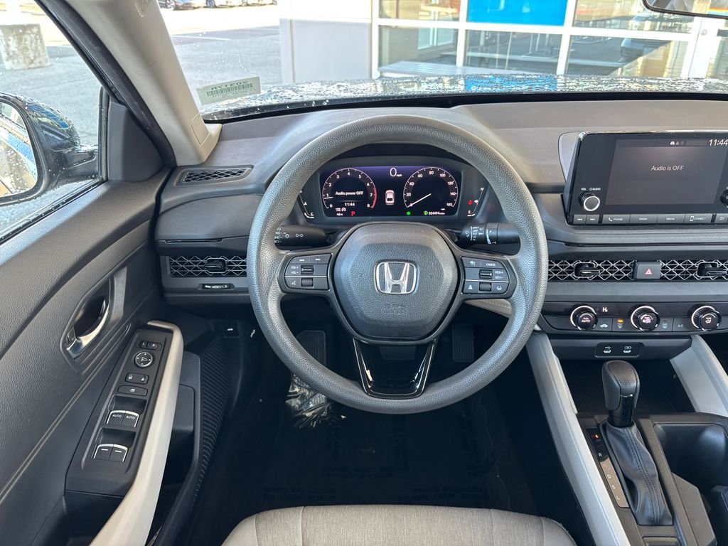 2023 Honda Accord LX - Photo 10