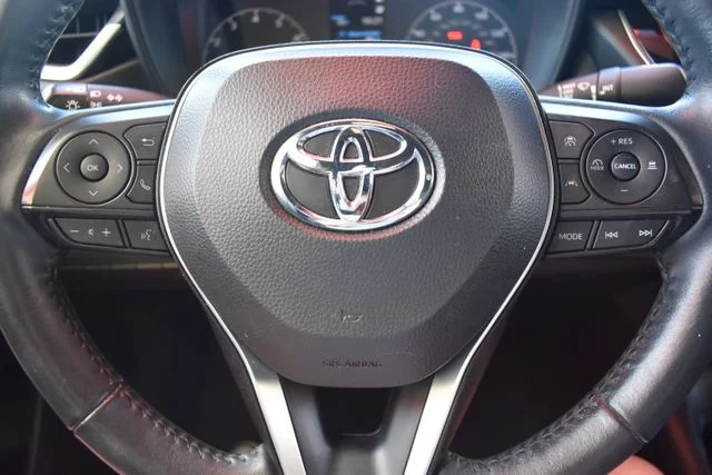 Used 2023 White Toyota SE image 18
