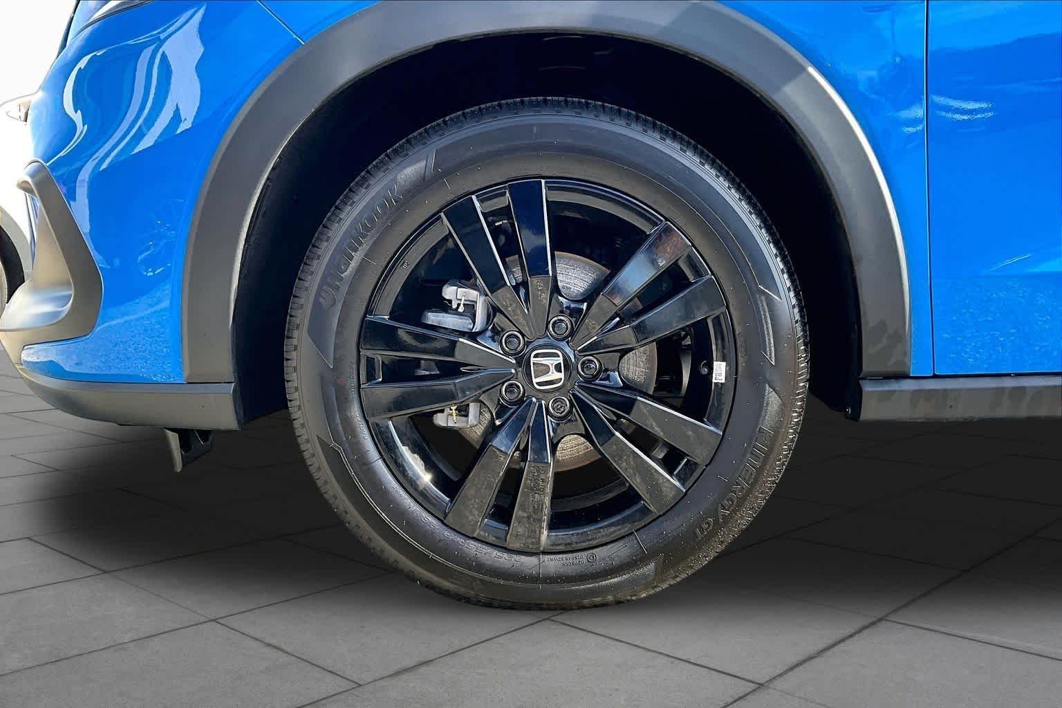 Used 2026 Boost Blue Pearl Honda Sport image 11