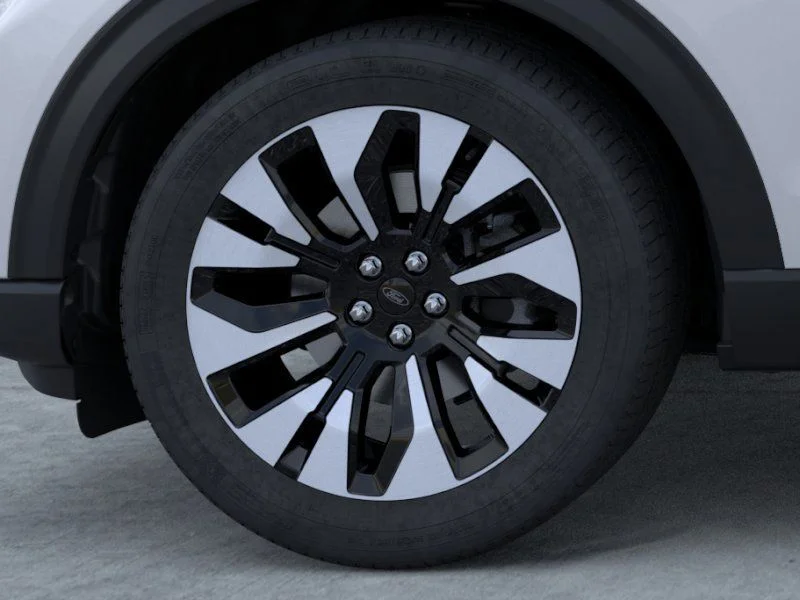 New 2026 White Ford Platinum image 19