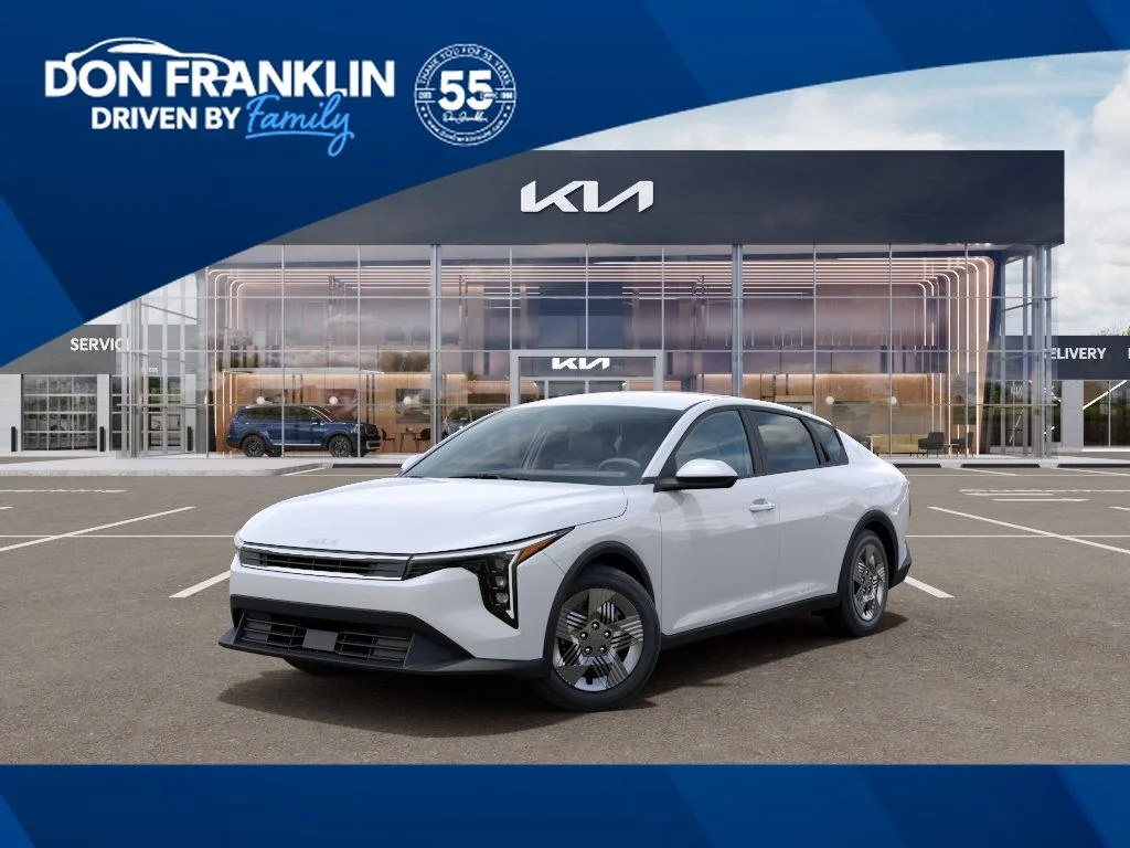 2026 Kia K4 LX AT's photo