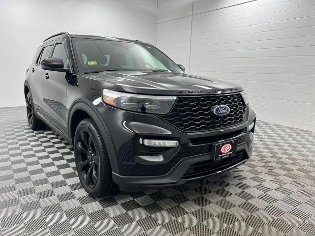Used 2023 Agate Black Metallic Ford ST image 1