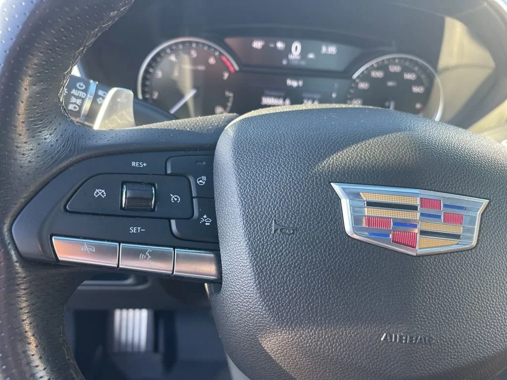 Used 2023 Argent Silver Metallic Cadillac Sport image 20