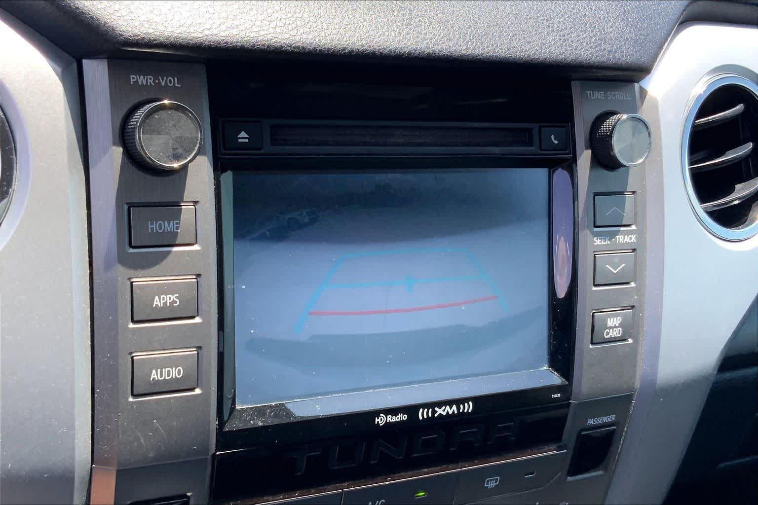 Used 2017 Super White Toyota SR5 image 29