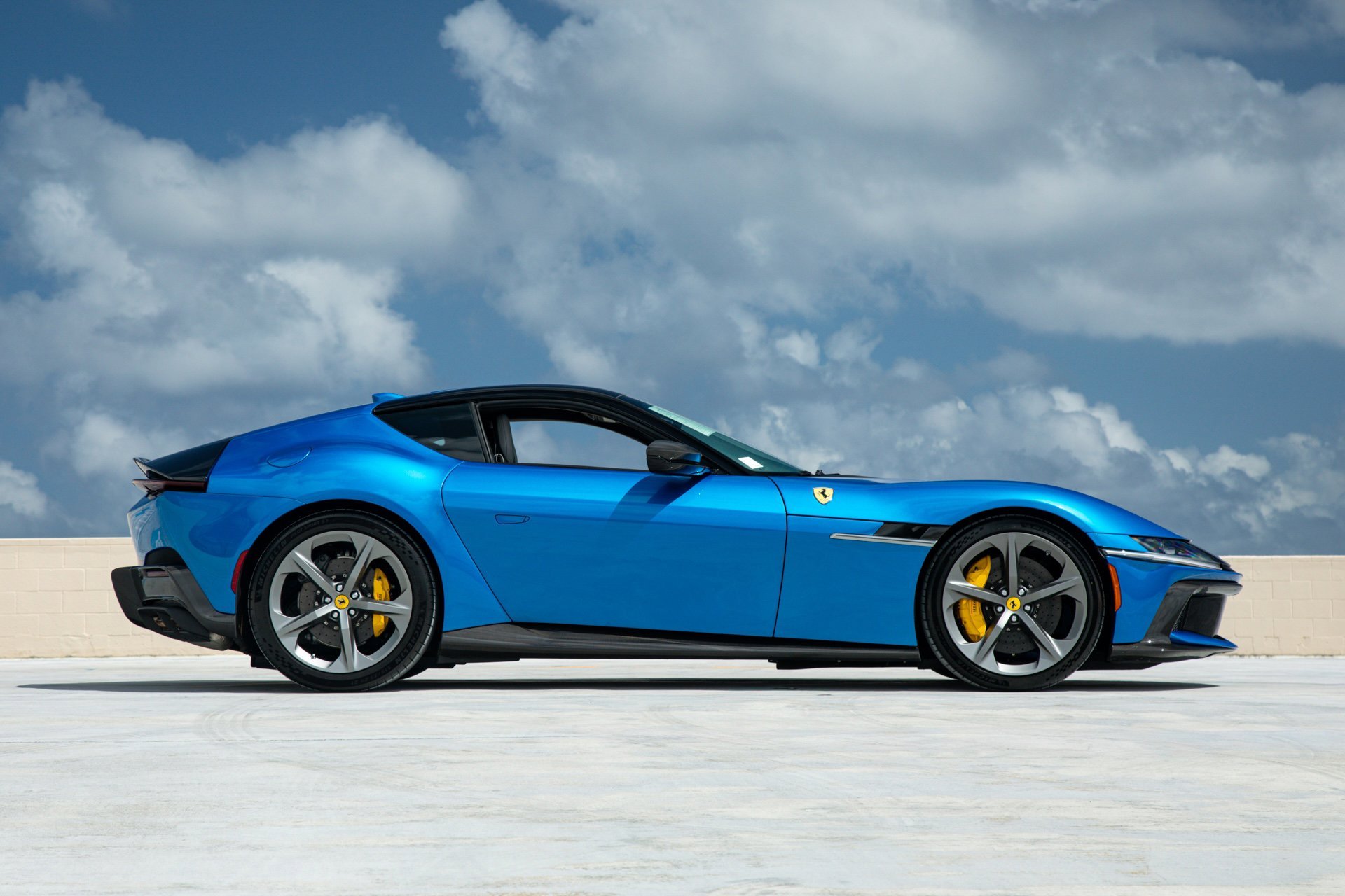 Certified Used 2025 Blue Ferrari  image 18