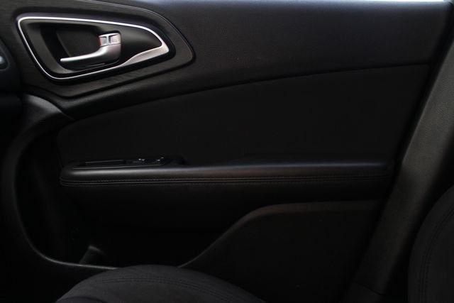 Used 2015 White Chrysler Limited image 14