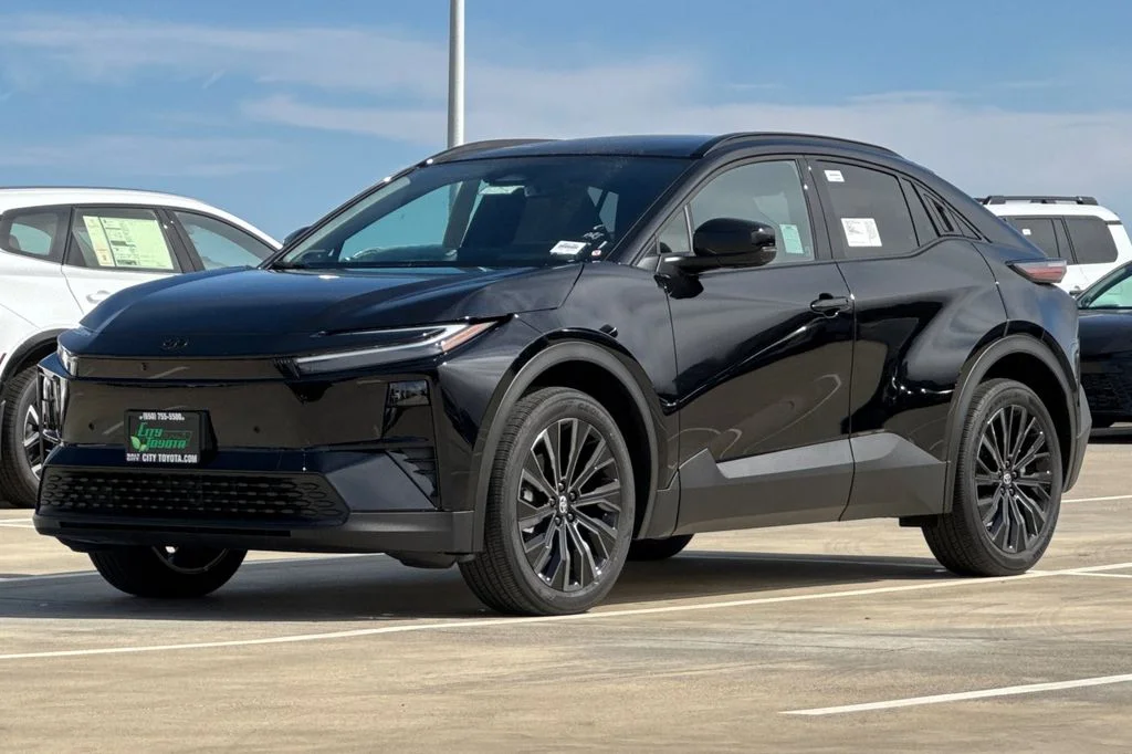New 2026 Midnight Black Metallic Toyota  XSE image 8