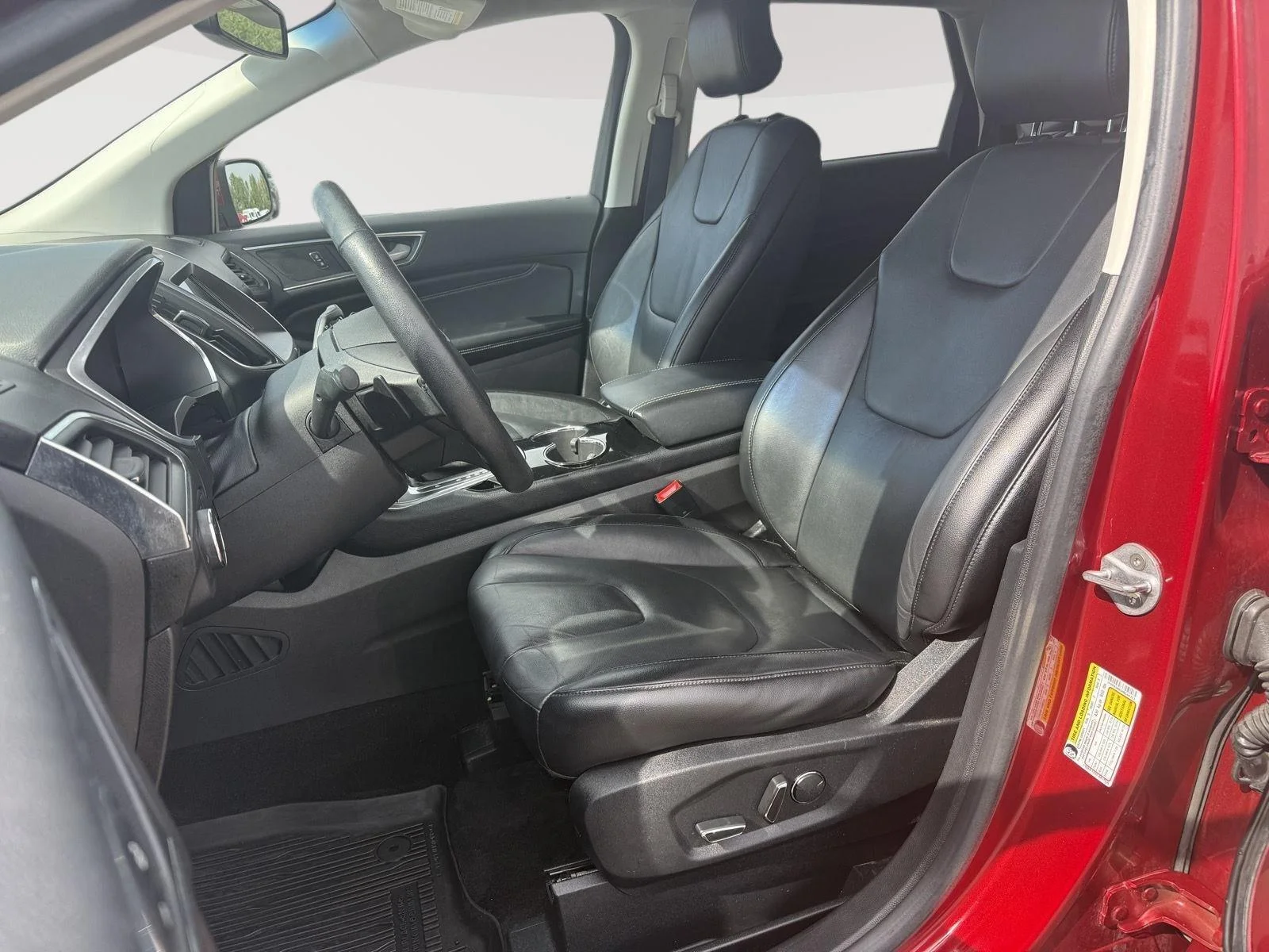 Used 2017 Ruby Red Metallic Tinted Clearcoat Ford Titanium image 9