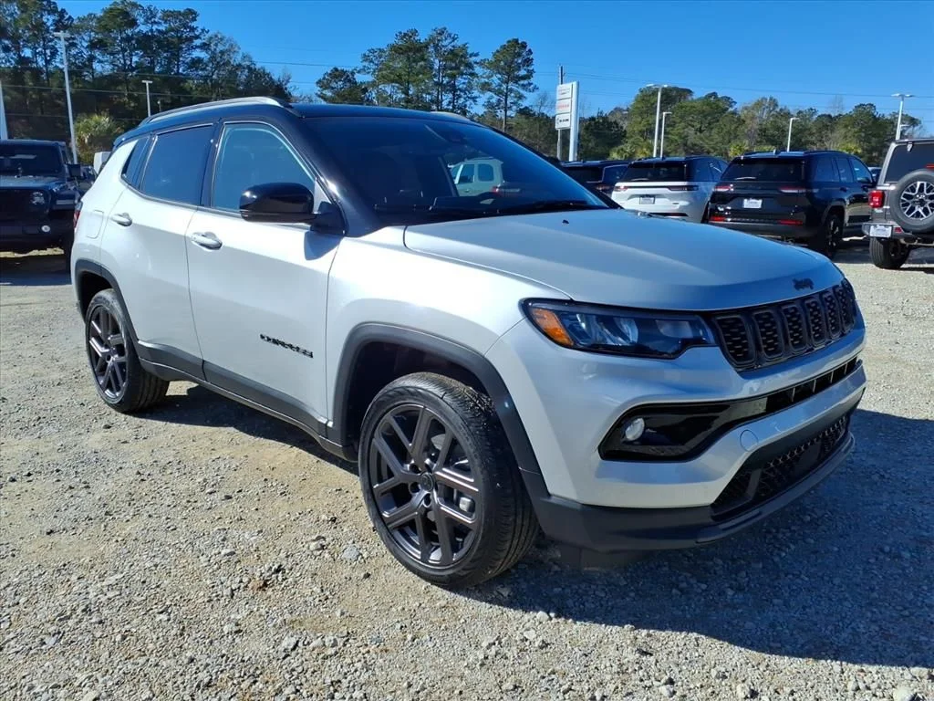 2026 Jeep Compass Limited Altitude 4X4's photo