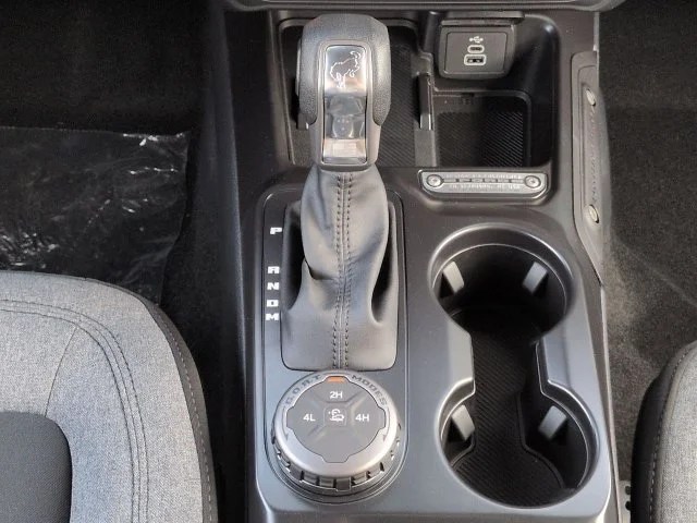 New 2026 Avalanche Gray Ford Base image 19