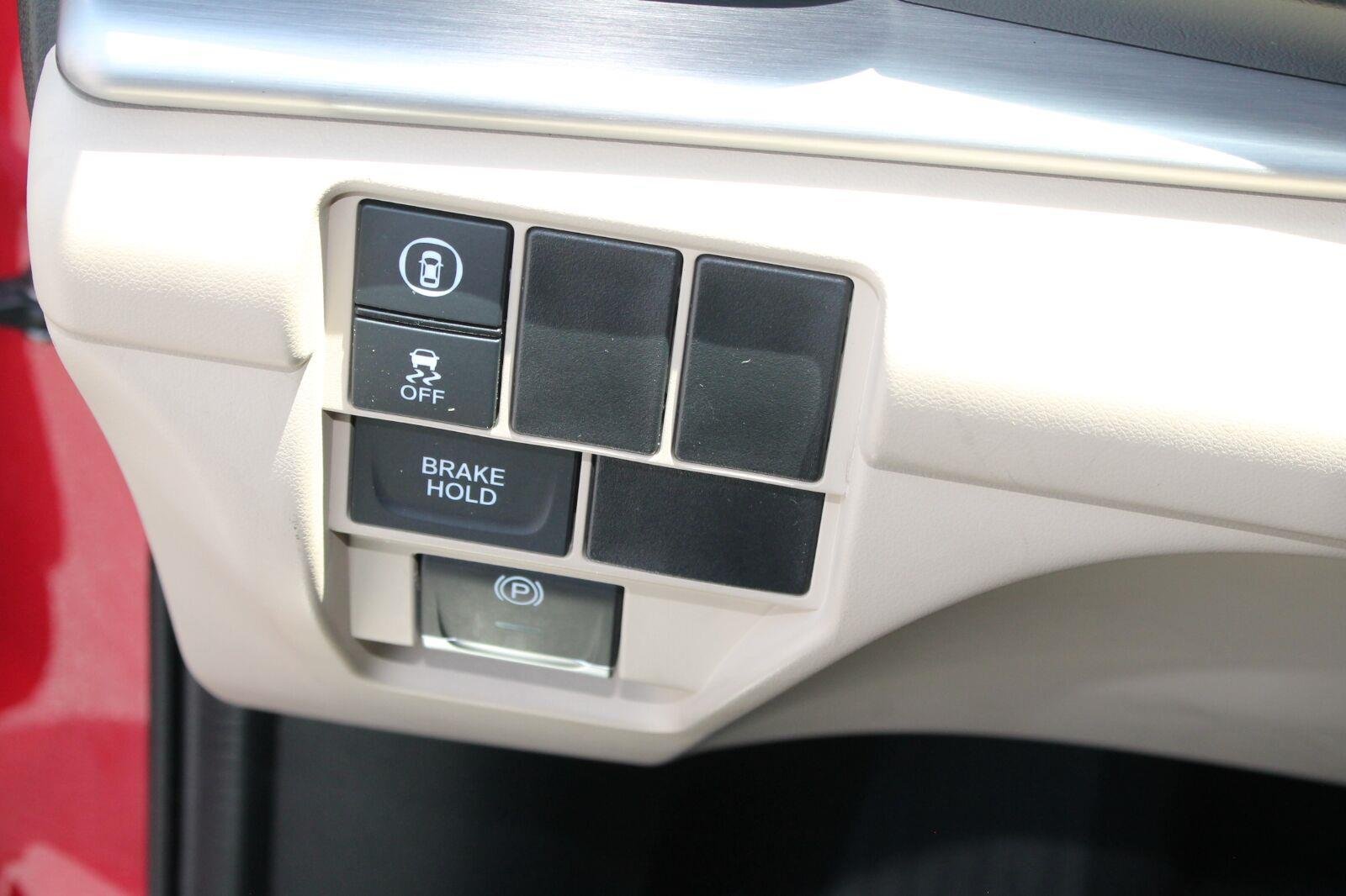 Used 2023 Red Acura SH-AWD image 18