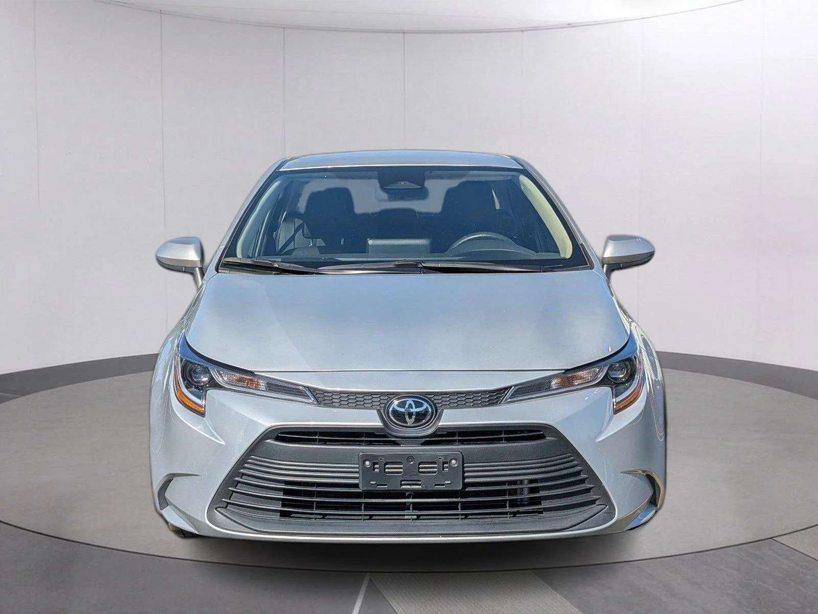 Used 2025 Classic Silver Metallic Toyota LE image 10