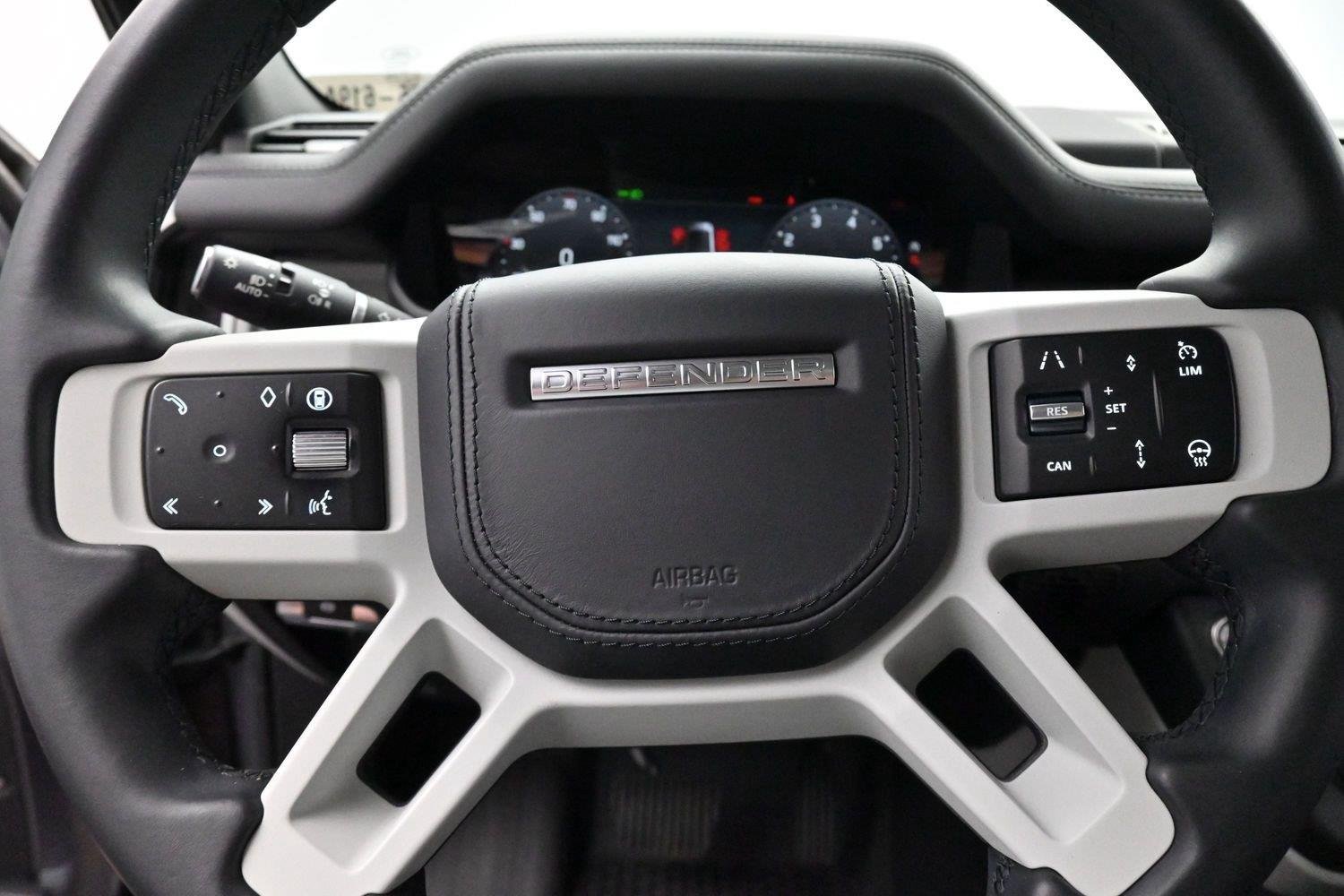 Used 2024 Eiger Grey Metallic Land Rover S image 19