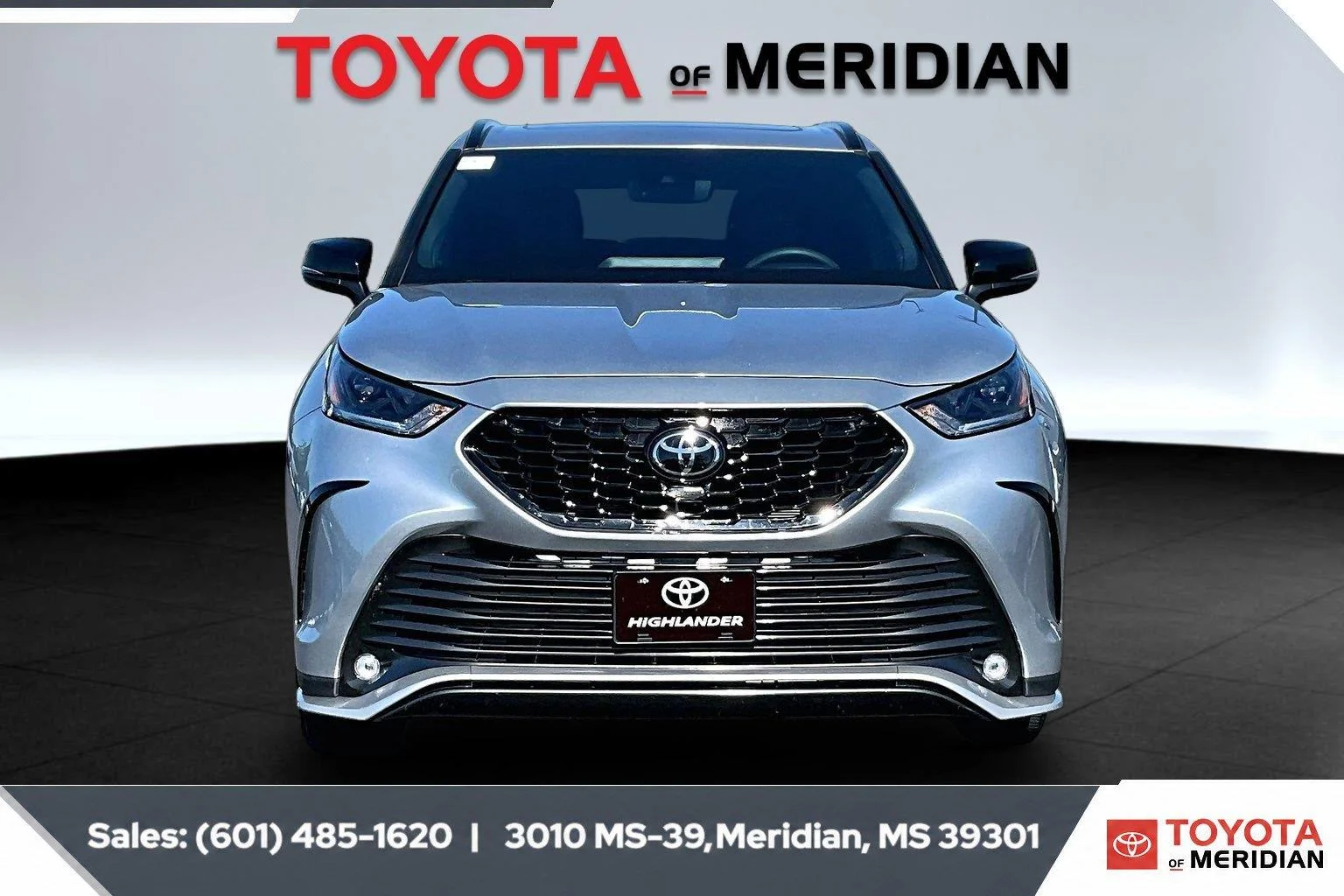 Used 2025 Celestial Silver Metallic Toyota XSE image 3