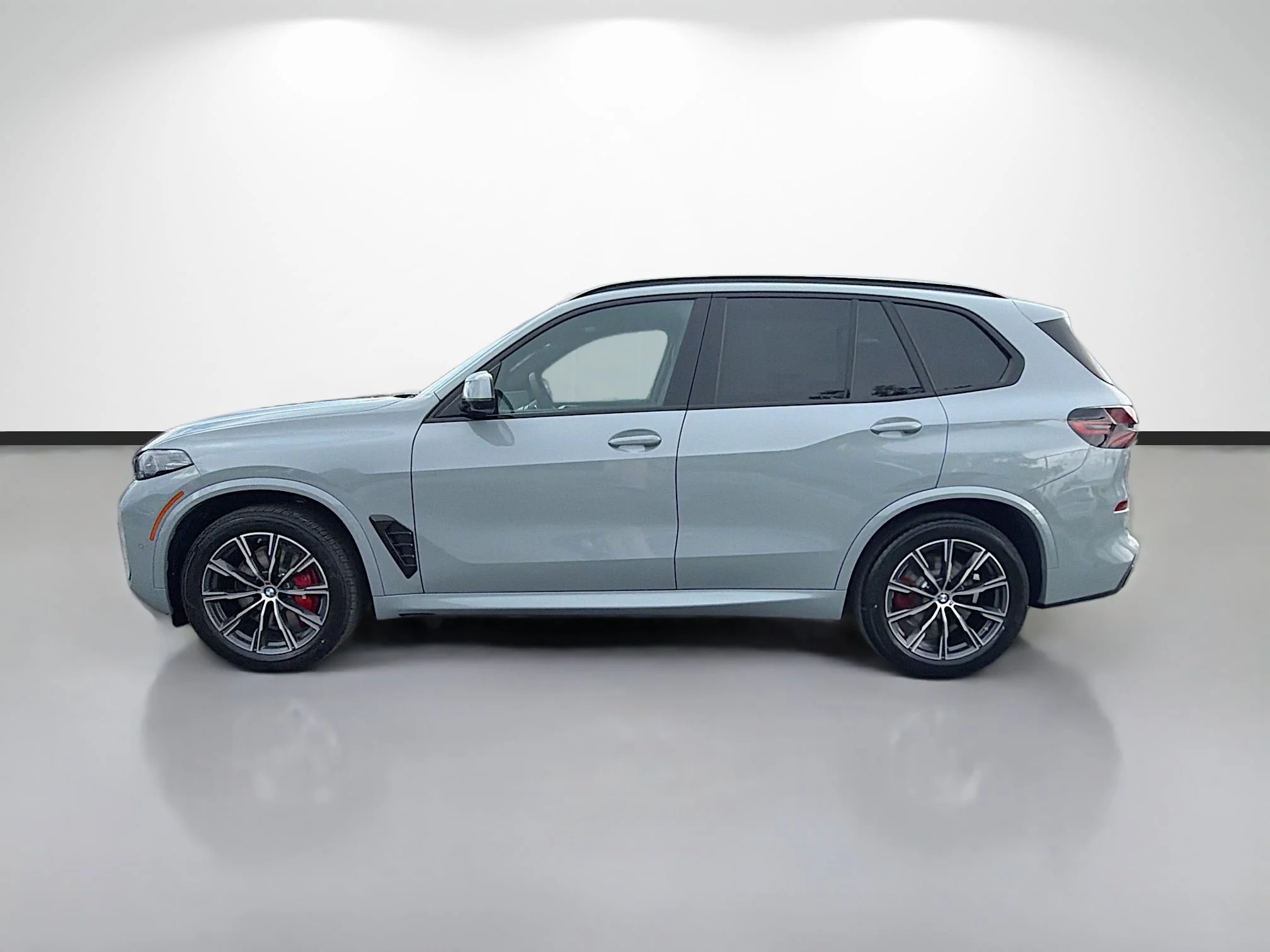 New 2026 Brooklyn Grey Metallic BMW xDrive40i image 6