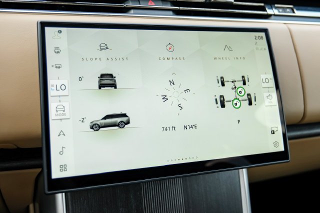 Used 2025 Gray Land Rover Autobiography image 41