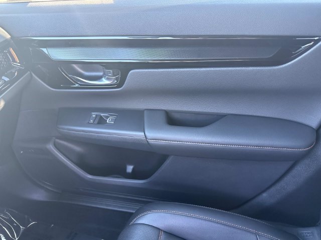 2025 Honda CR-V Sport Touring - Photo 23
