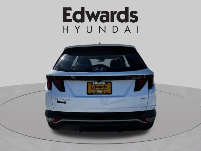 Used 2024 White Hyundai SE image 7