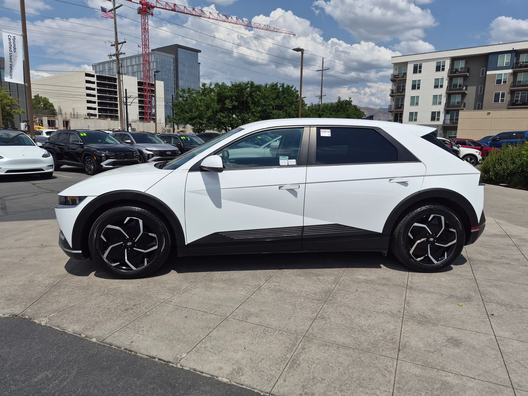 Certified Used 2023 Atlas White Hyundai SEL image 8