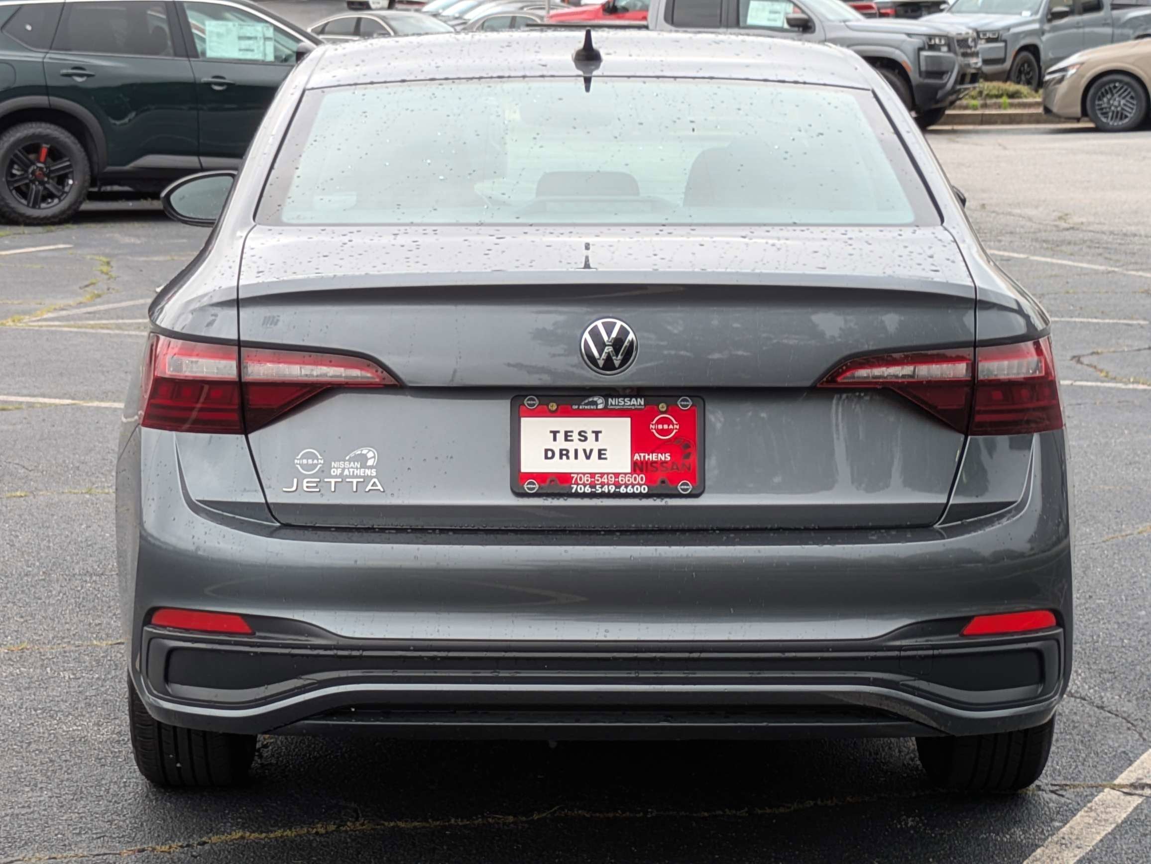 Used 2024  Volkswagen 1.5T S image 4