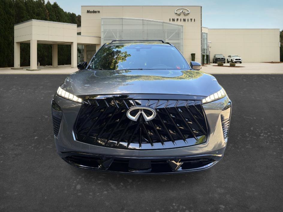 New 2027 GRAPHITE SHADOW INFINITI SPORT image 2