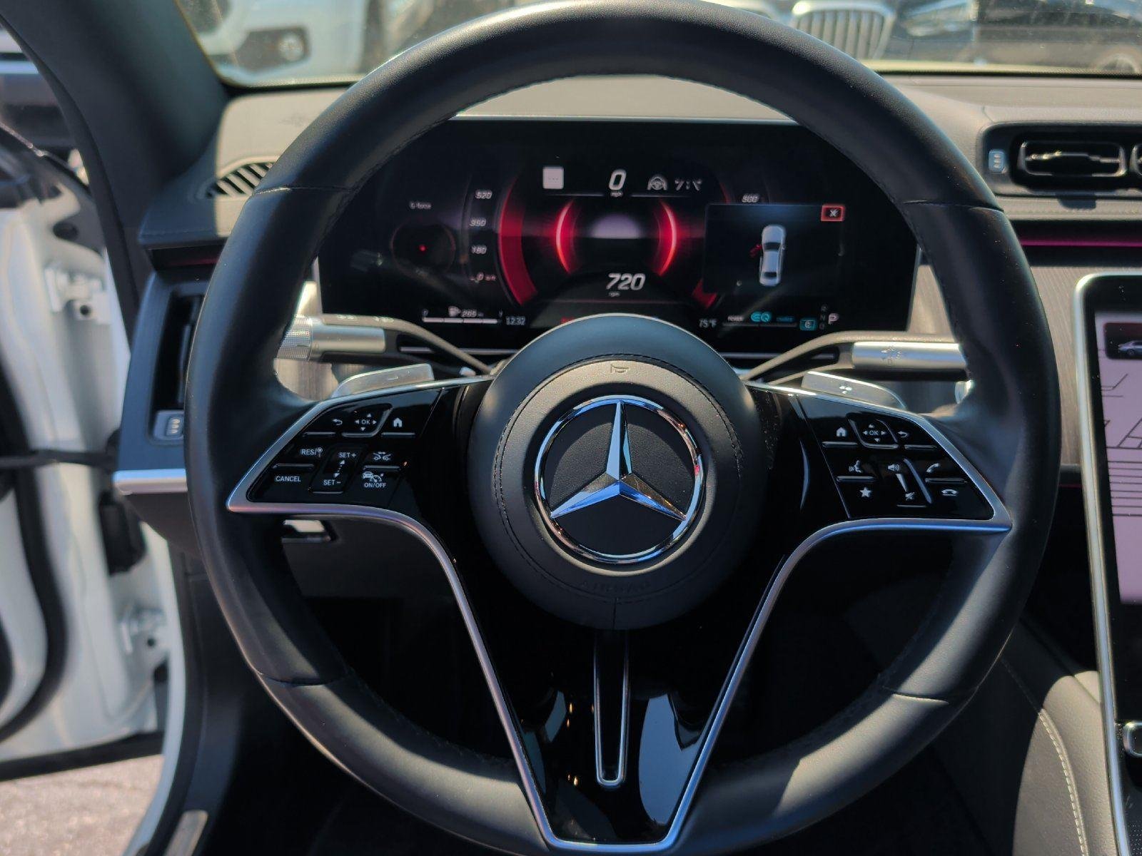 Used 2022 MANUFAKTUR Diamond White Mercedes-Benz S 580 image 18