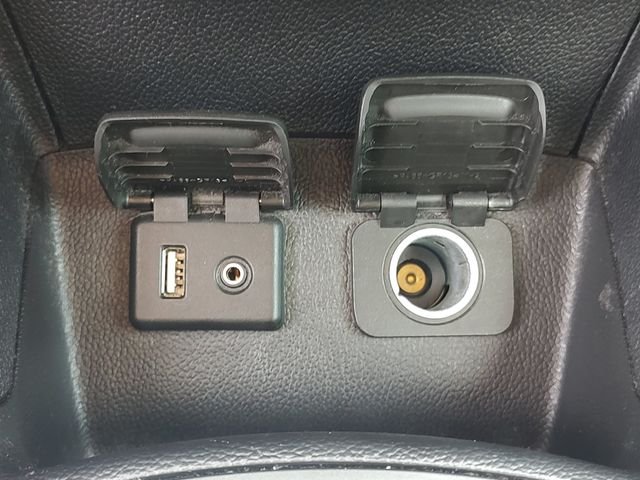 Used 2018 Blue Chevrolet LT image 17