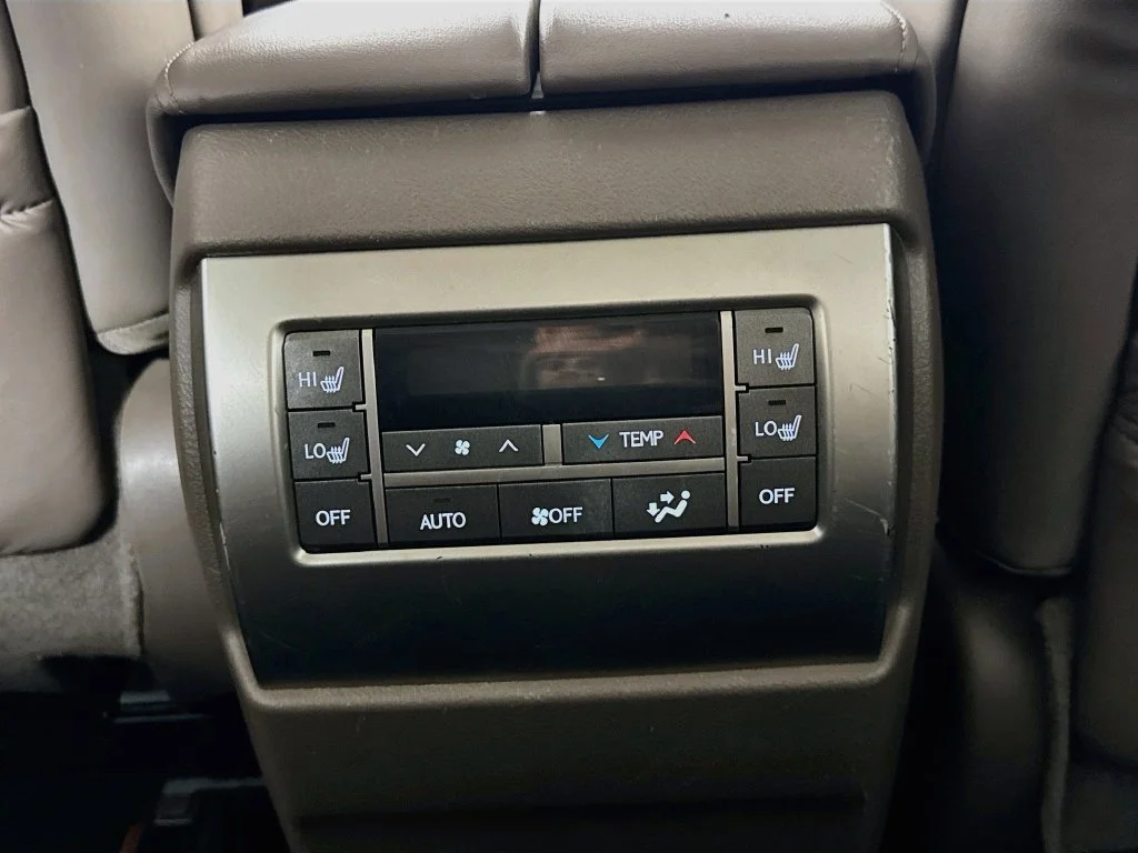 Used 2020 Red Lexus 460 image 32