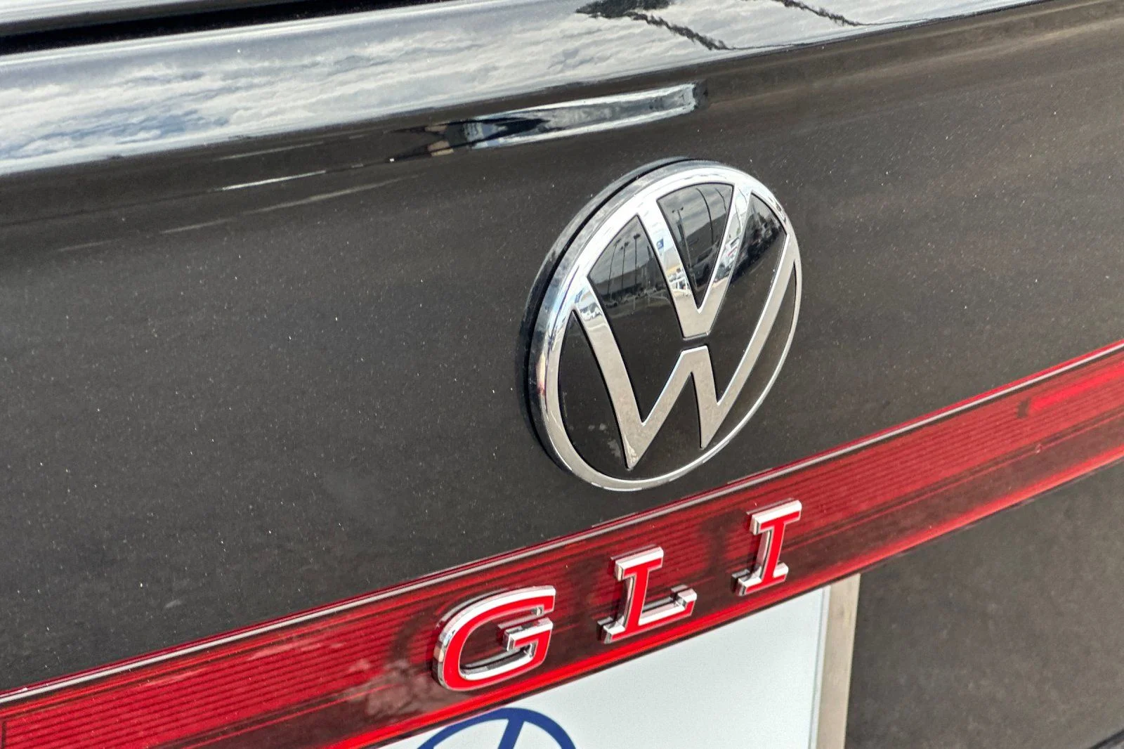 New 2026 Black Volkswagen 2.0T Autobahn image 7